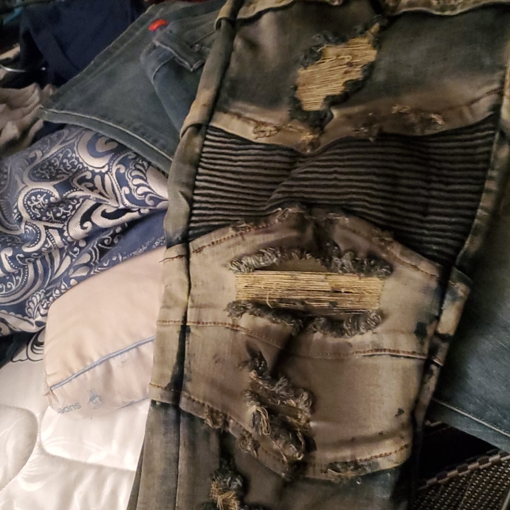 jeans